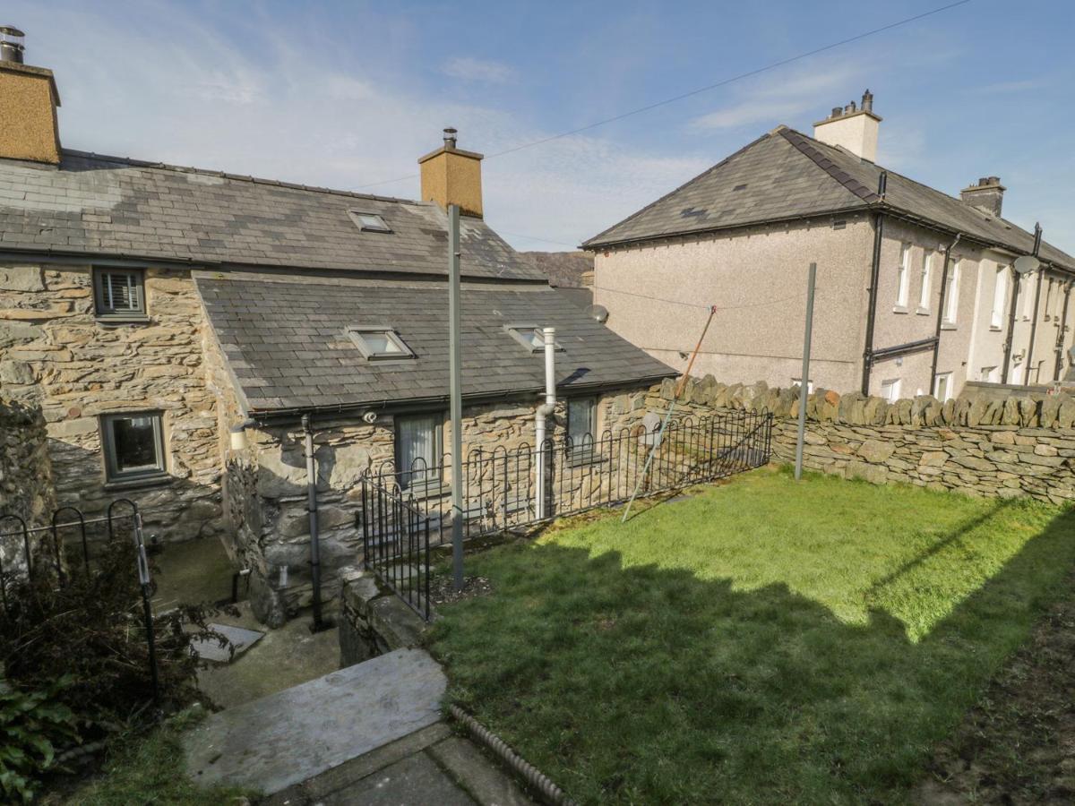 Ty Mawr Villa Blaenau Ffestiniog ภายนอก รูปภาพ